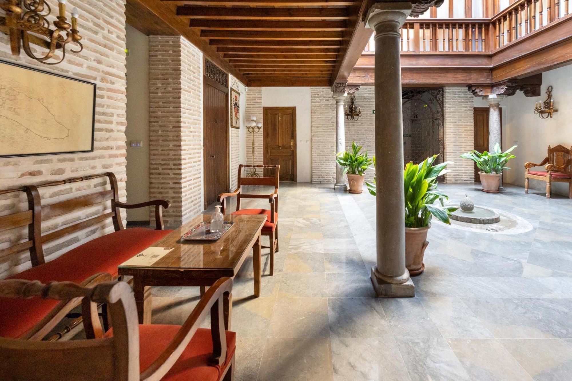 Apartamentos En Pleno Centro, Aljibe Rodrigo Del Campo 1C Гранада Экстерьер фото