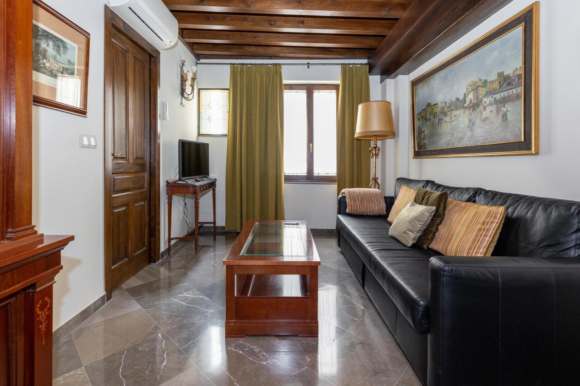 Apartamentos En Pleno Centro, Aljibe Rodrigo Del Campo 1C Гранада Экстерьер фото