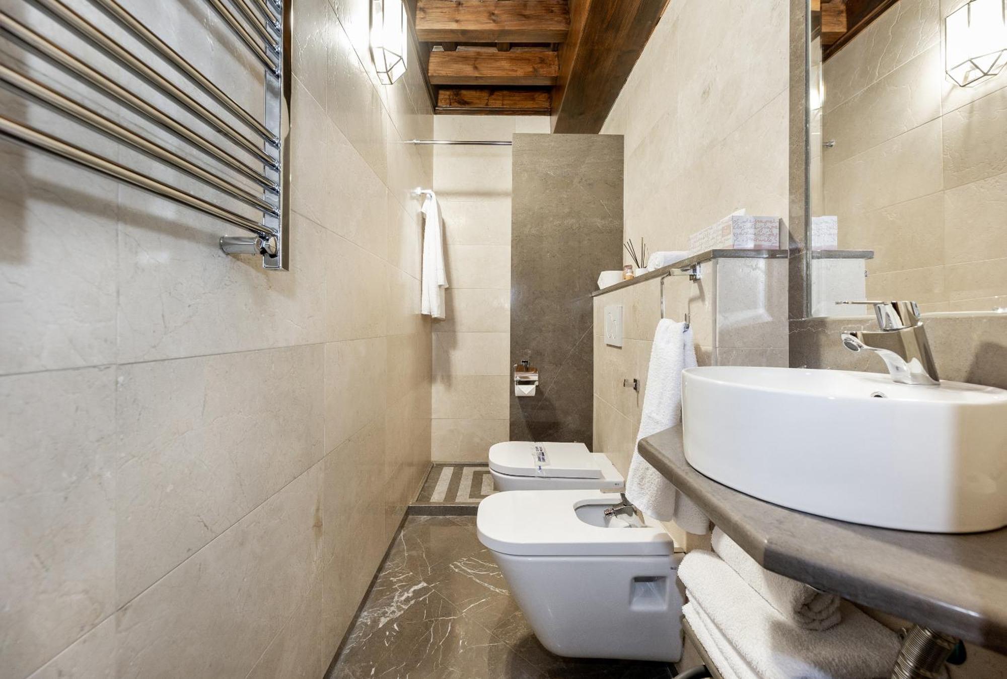 Apartamentos En Pleno Centro, Aljibe Rodrigo Del Campo 1C Гранада Экстерьер фото